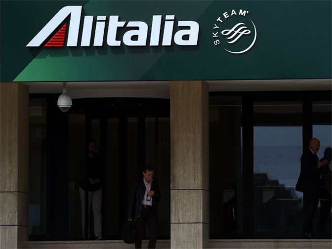  Alitalia to hire investment bankers to handle sale 