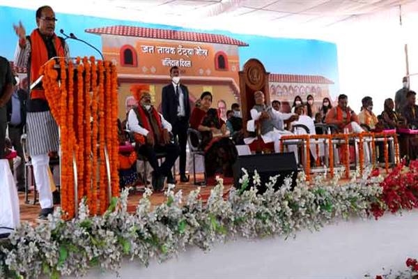 Will run a campaign to change the lives of the poor and tribals – CM Chouhan