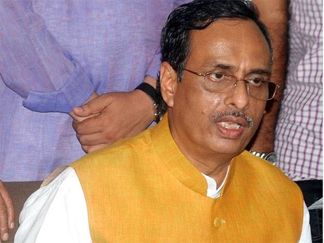  UP Deputy CM reviews development works in Agra 