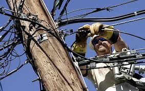  Over two dozen injured as high-tension wire falls on bus 