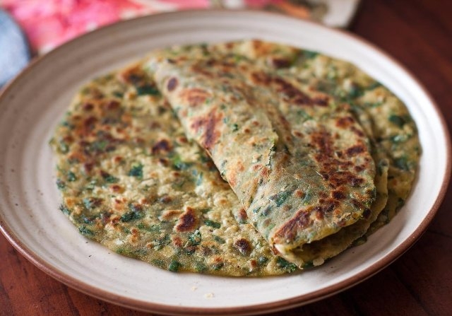 Methi Lachha Paratha 