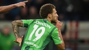  Monchengladbach extend contract of midfielder Johnson 