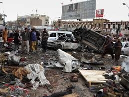  10 killed in Pakistan bombing 