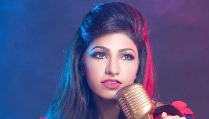  Tulsi Kumar wants to sing for Alia 