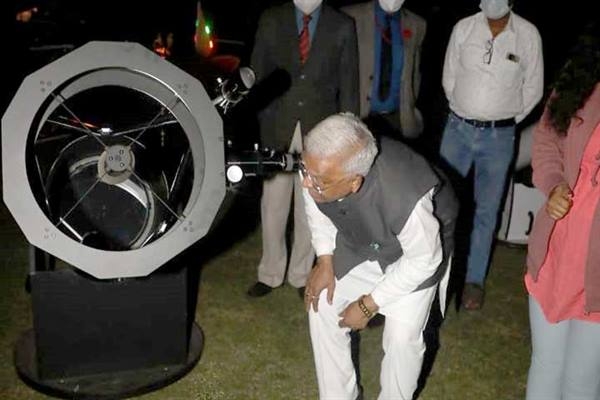 Governor Patel visits astronomy fair organised at Raj Bhavan
