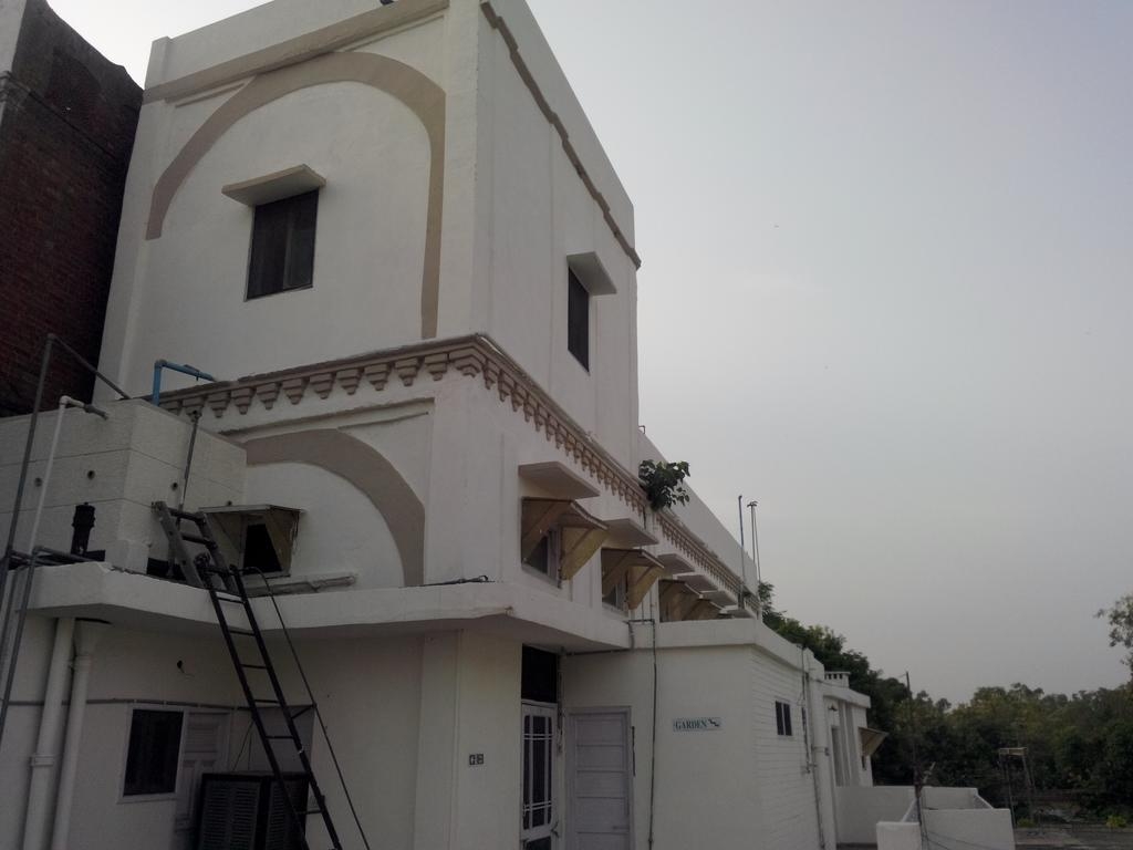  No more government guest houses in private buildings in Punjab 