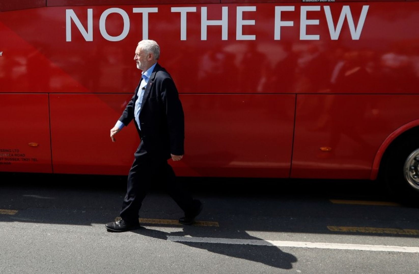  UK opposition to unveil election manifesto 