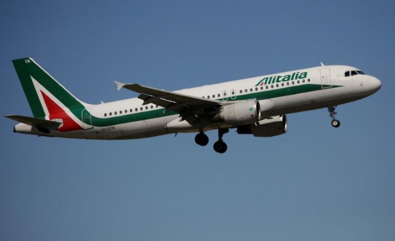  Alitalia open to offers until June 5 