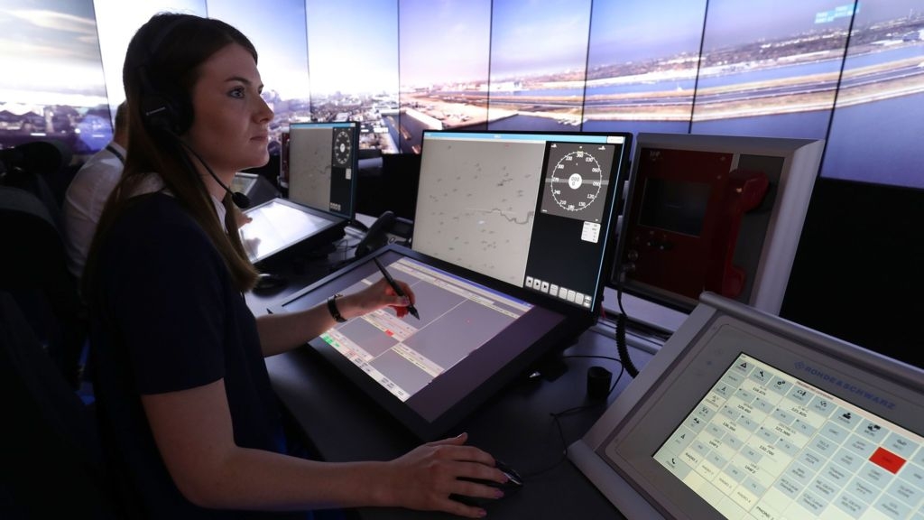  London airport to get first digital air traffic control 
