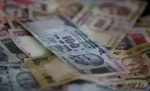  Indian economy to improve in Q1, funds  cost may rise: CII-IBA 