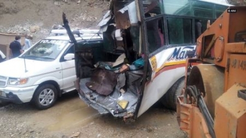  Boulder falls on bus in Uttarakhand, five killed 
