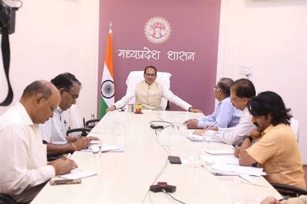 Every effort will have to be made to save rain water and to conserve water – CM Chouhan