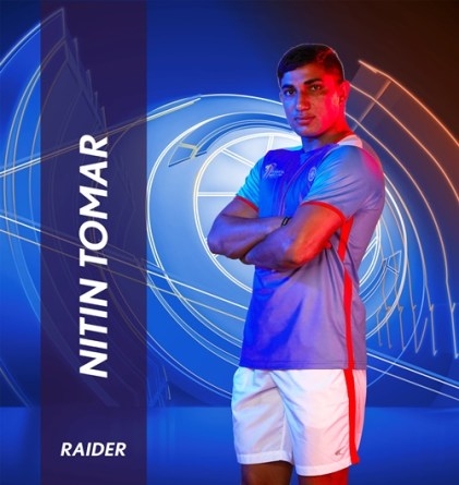  Raider Nitin Tomar emerges costliest buy in Pro Kabaddi history (Second Lead) 