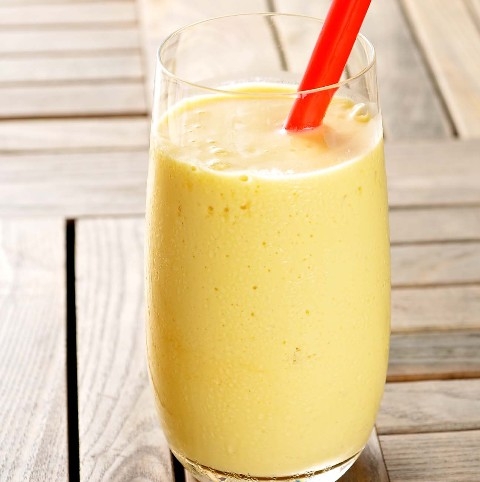 Banana And Mango Smoothie 
