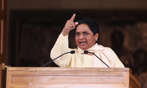  Six injured in clash in UP village after Mayawati s visit 