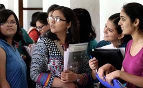  Students who join colleges outside Delhi to get guarantee-free loans 