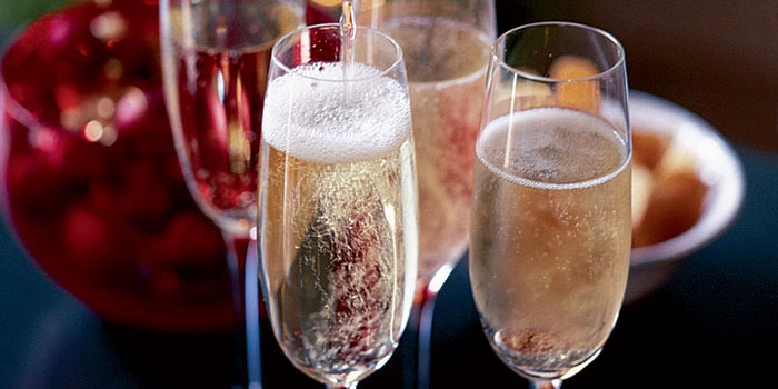 Make this Summer Bubbly Sparkle with Bubbles  best  from Italy sparkling wines!
