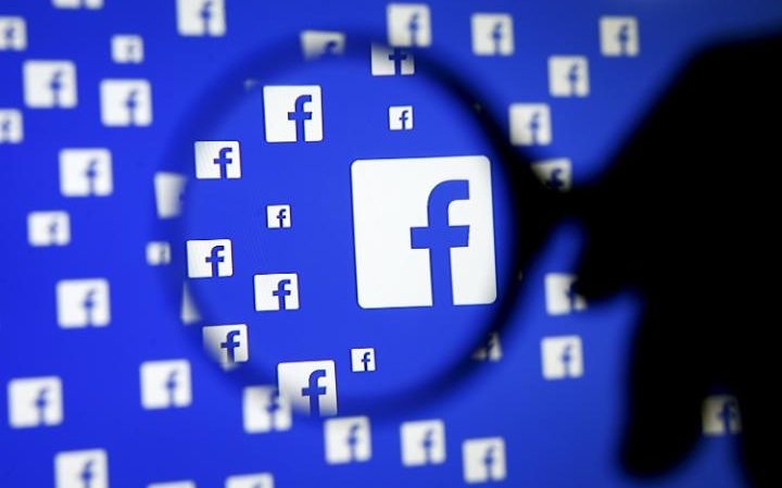  Now add friend while streaming on Facebook Live 