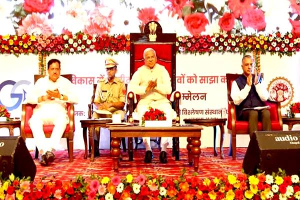 Voluntary organizations should be a catalyst in the efforts to remove poverty: Governor Patel