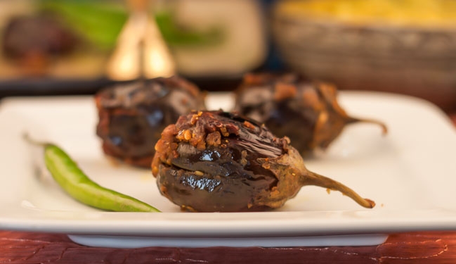 Bharva Baingan (Stuffed Roasted Eggplant)