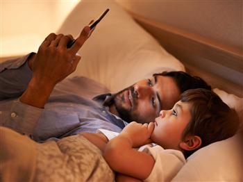  Your smartphone obsession may up bad behaviour in kids 