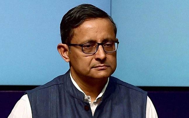  Sanjay Mitra takes over as Defence Secretary 