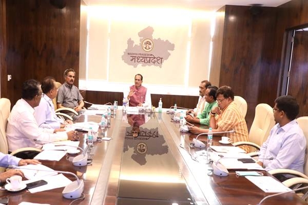 There Should Be No Drinking Water Crisis in Any Village, City: Chief Minister Chouhan