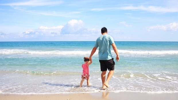  Fathers pay more attention to daughters  needs: Study 