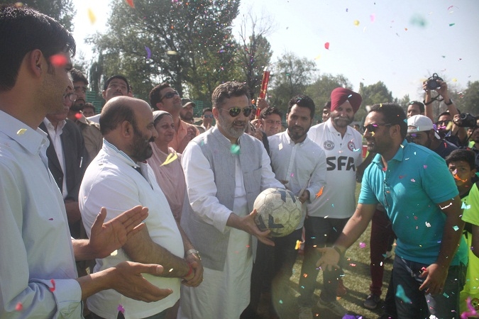  J&amp;K s first professional football academy launched 