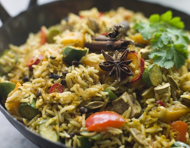 Vegetable Biryani With Chatpata Aloo