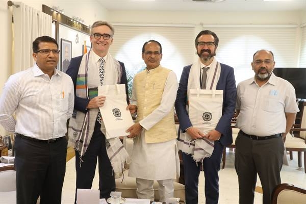 Chief Minister Chouhan Called On By British High Commissioner Alex Ellis