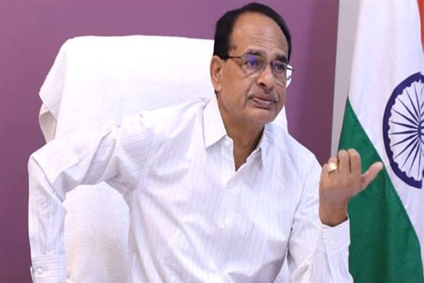 CM Chouhan asks collectors to ensure implementation of zero tolerance policy