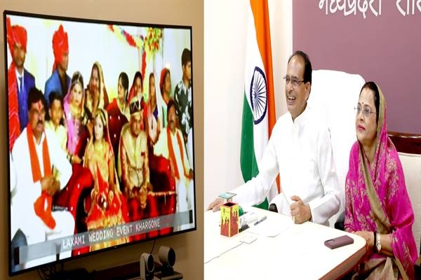 CM Chouhan announces additional assistance for Khargone riot victims