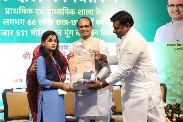 Moong Dal Best Source of Protein and Vitamins for Children: Chief Minister Chouhan