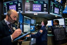  US stocks close lower amid economic data (Lead) 