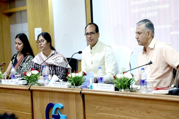 Sensitivity and restlessness are necessary for doing big works and making achievements : CM Chouhan