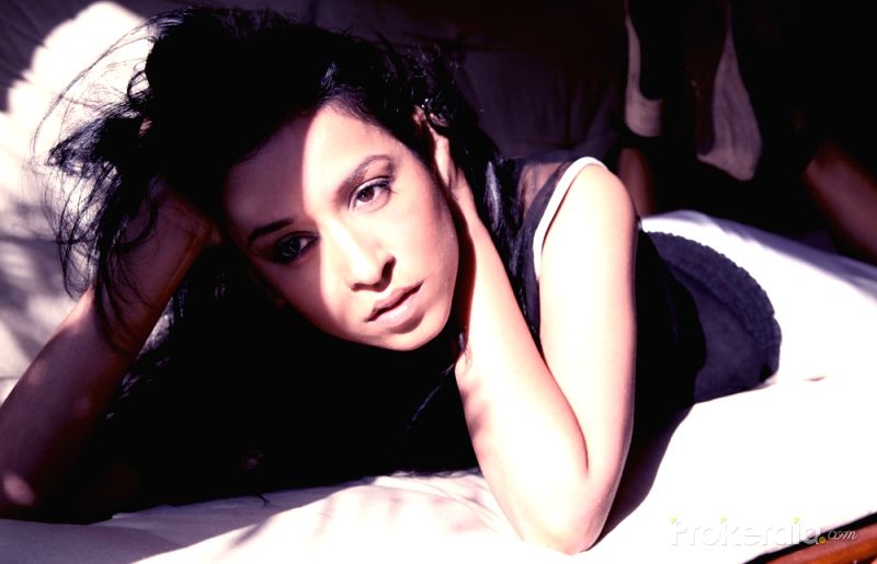  Tillotama Shome: Figuring the strokes in the deep end 