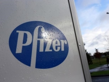  Pfizer buys AstraZeneca s drug for Rs 75 cr 