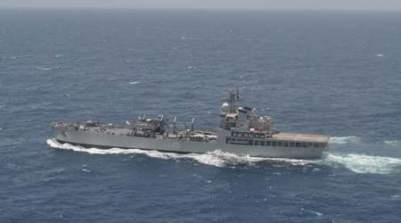  Indian Navy continues relief work, rescues 33 Bangladeshi fishermen 