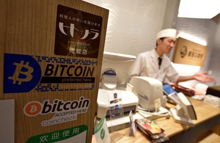  Digital gold fever grips Japan, bitcoin value skyrockets 