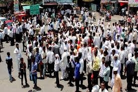  Peasant-sponsored Maharashtra shutdown starts 
