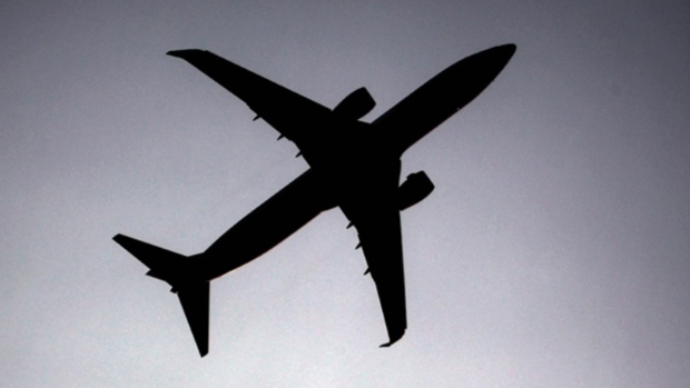  Myanmar military plane with 104 on board crashes (Lead) 