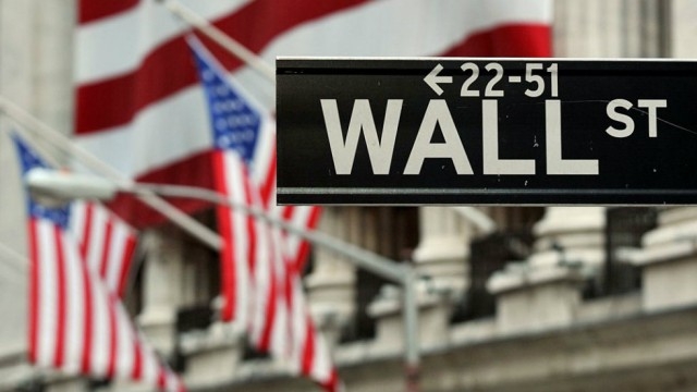  US House passes bill to roll-back financial regulations 