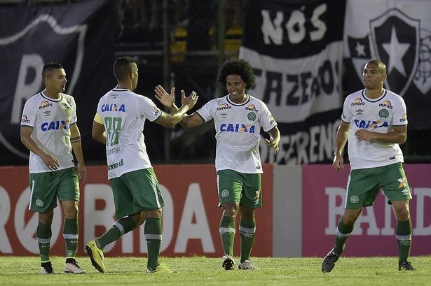  Gremio rout Chapecoense in Brazil s Serie A 