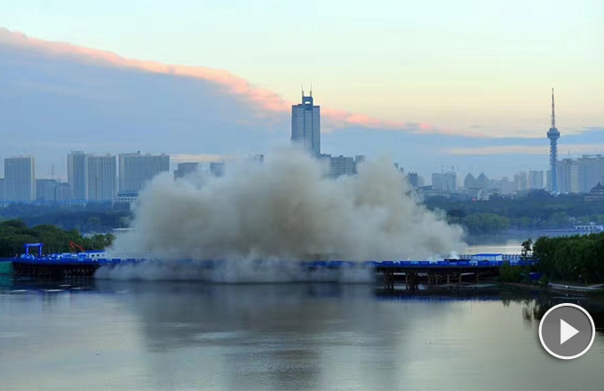  China launches record-breaking drone swarm 
