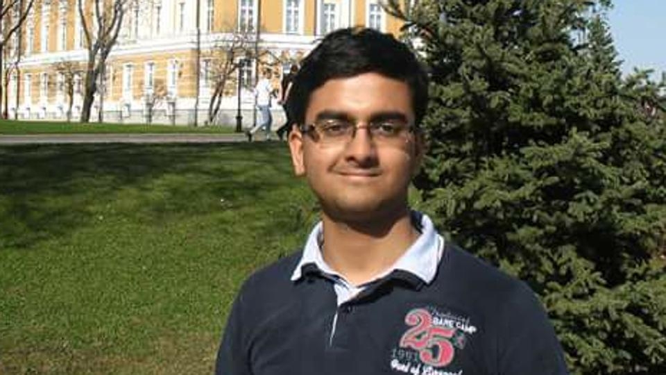  Debaditya tops JEE Advanced 2017 in Bengal, zone 