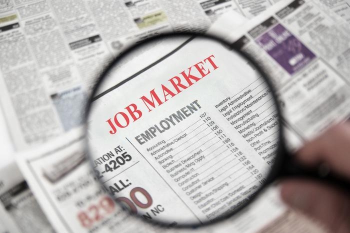  Job market remains volatile 