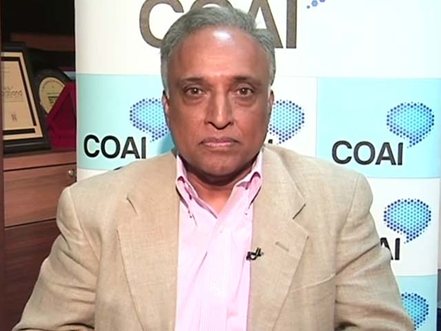  Fixing floor price for voice, data still at discussion stage: Rajan Mathews 