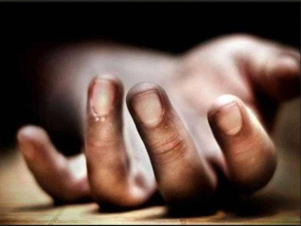  Bihar teenager shoots dead praying father 