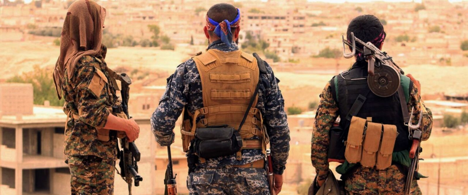  Russia warns US after downing of Syrian warplane 